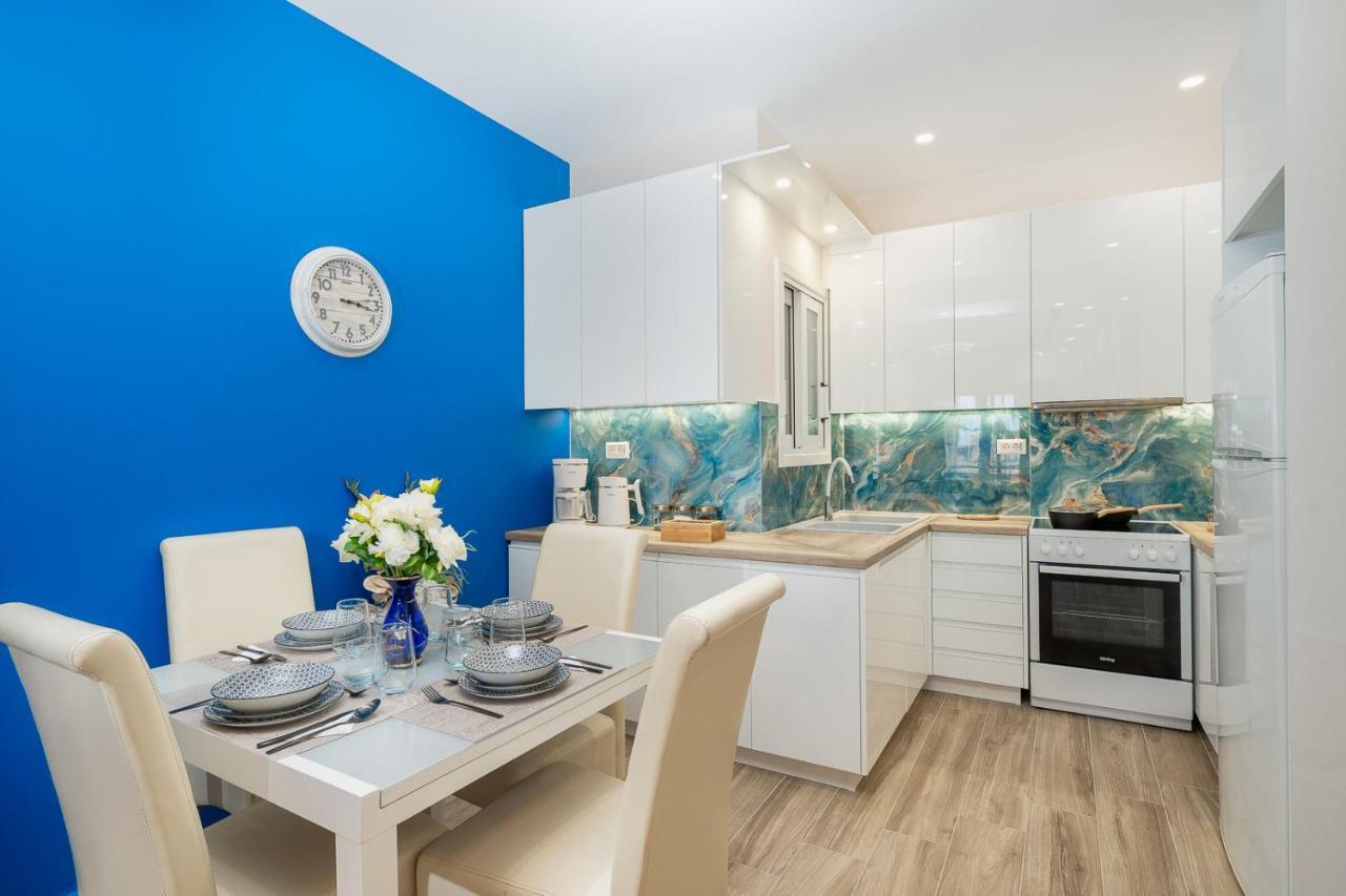 Artemis Bay Apartments Near Sea And Airport 외부 사진