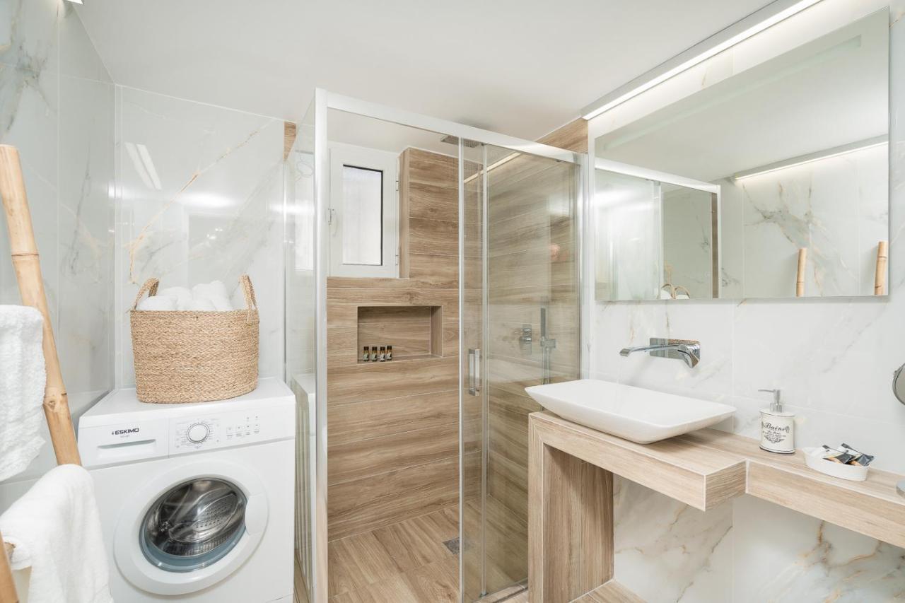 Artemis Bay Apartments Near Sea And Airport 외부 사진