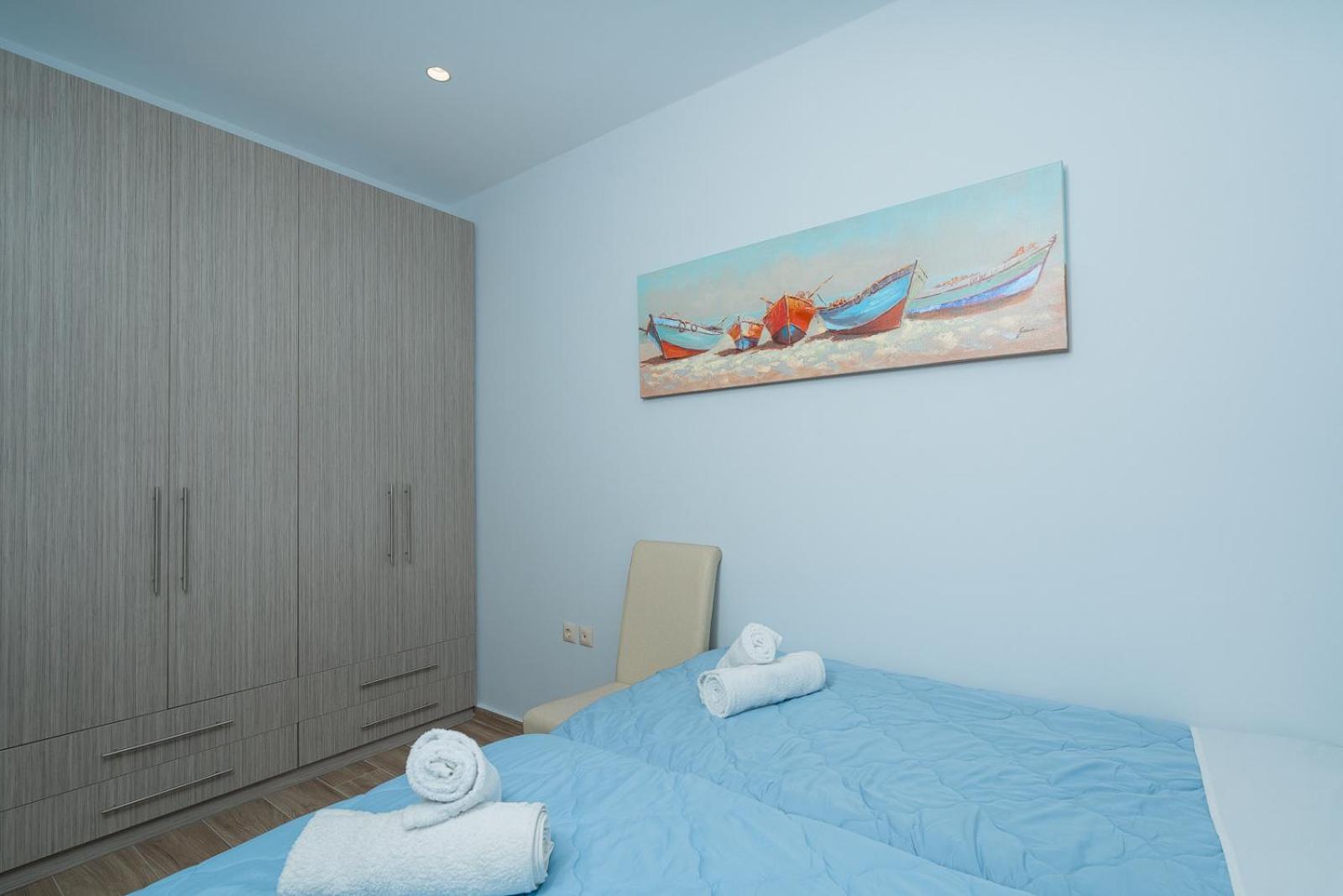Artemis Bay Apartments Near Sea And Airport 외부 사진